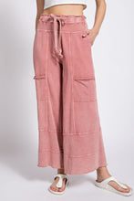Load image into Gallery viewer, Cropped Terry Knit Pants Mauve
